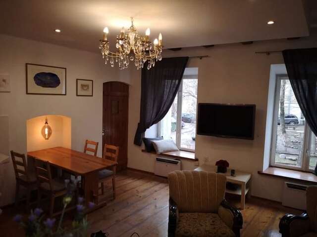 Апартаменты Cozy apartment located in the heart of old town Vilnius Вильнюс-13