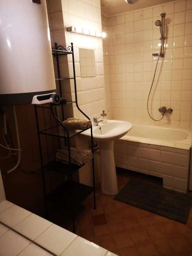 Апартаменты Cozy apartment located in the heart of old town Vilnius Вильнюс-6